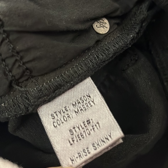 Lovers and Friends Mason Hi-Rise Skinny black sz 24 open knee denim jeans - Picture 9 of 10